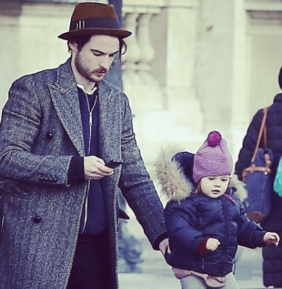 Moments Between Her daughter and Tom